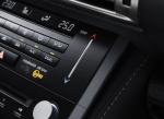 Lexus IS300h 2013 года